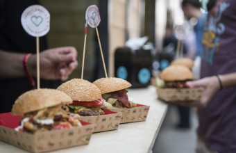 Τα ασυναγώνιστα PAX burgers κάνουν την εμφάνισή τους στο Thessaloniki Burger Fest 2019!