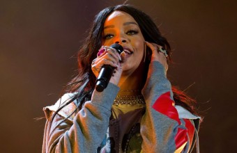 Η Rihanna σχεδιάζει να κυκλοφορήσει «σύντομα» ένα νέο τραγούδι!