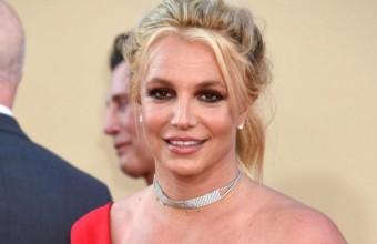  Britney Spears: «Η οικογένειά μου με αντιμετώπισε χειρότερα από θανατοποινίτη»