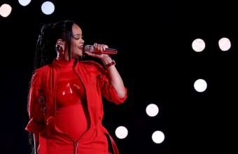 Rihanna: Ετοιμάζει την επιστροφή της στη μουσική με μια περιοδεία υπερπαραγωγή