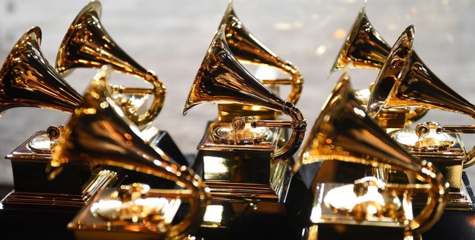  Grammy 2022: Προς αναβολή η τελετή απονομής λόγω της μετάλλαξης «Όμικρον»