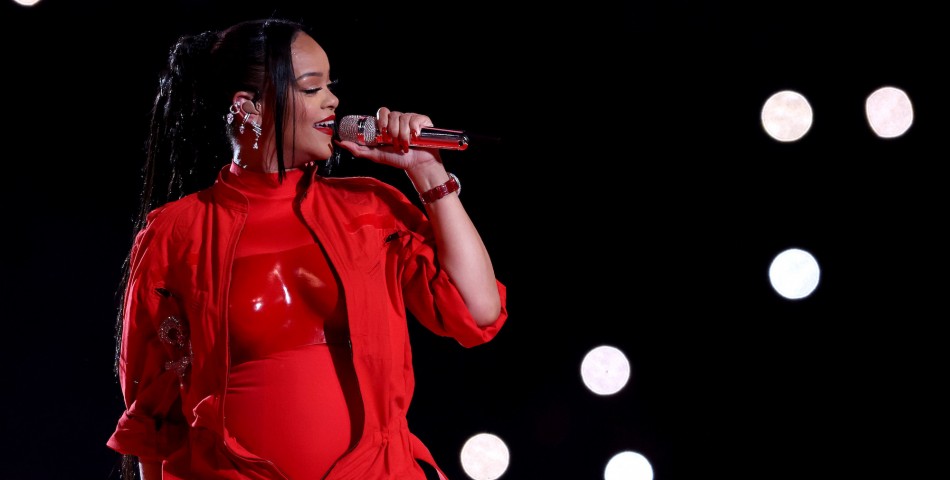 Rihanna: Ετοιμάζει την επιστροφή της στη μουσική με μια περιοδεία υπερπαραγωγή