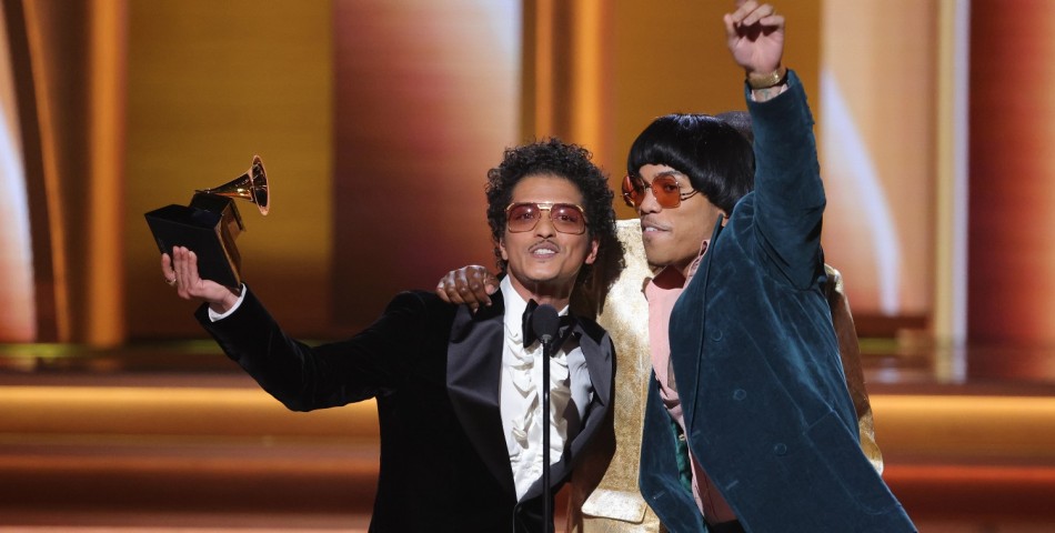 Grammy 2022: Οι νικητές της μεγαλύτερης βραδιάς της μουσικής