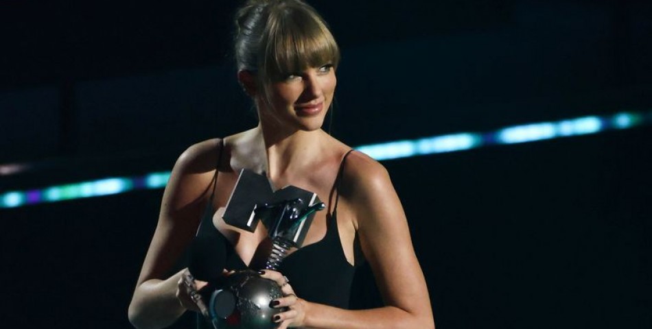 MTV EMA 2022: Θρίαμβος για την Taylor Swift – Οι νικητές των βραβείων
